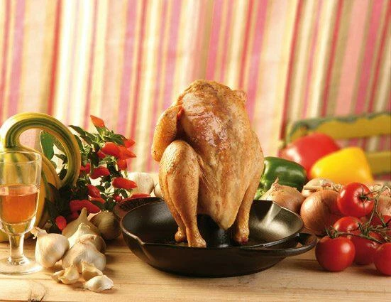 Staub Hähnchenbräter Aus Gusseisen In Grau 24 Cm – Bild 2